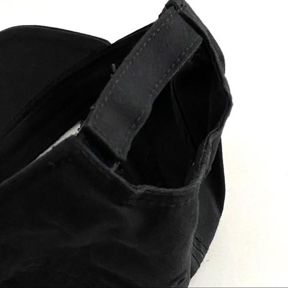 Word is falling apart dad hat Schitt’s Creek Moira - Picture 3 of 3